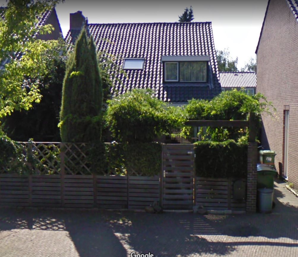 vooraanzicht huis.JPG