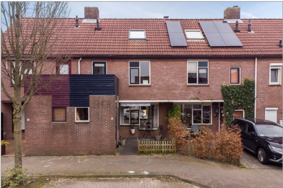 Screenshot_20230225_222532_Microsoft 365 (Office).jpg