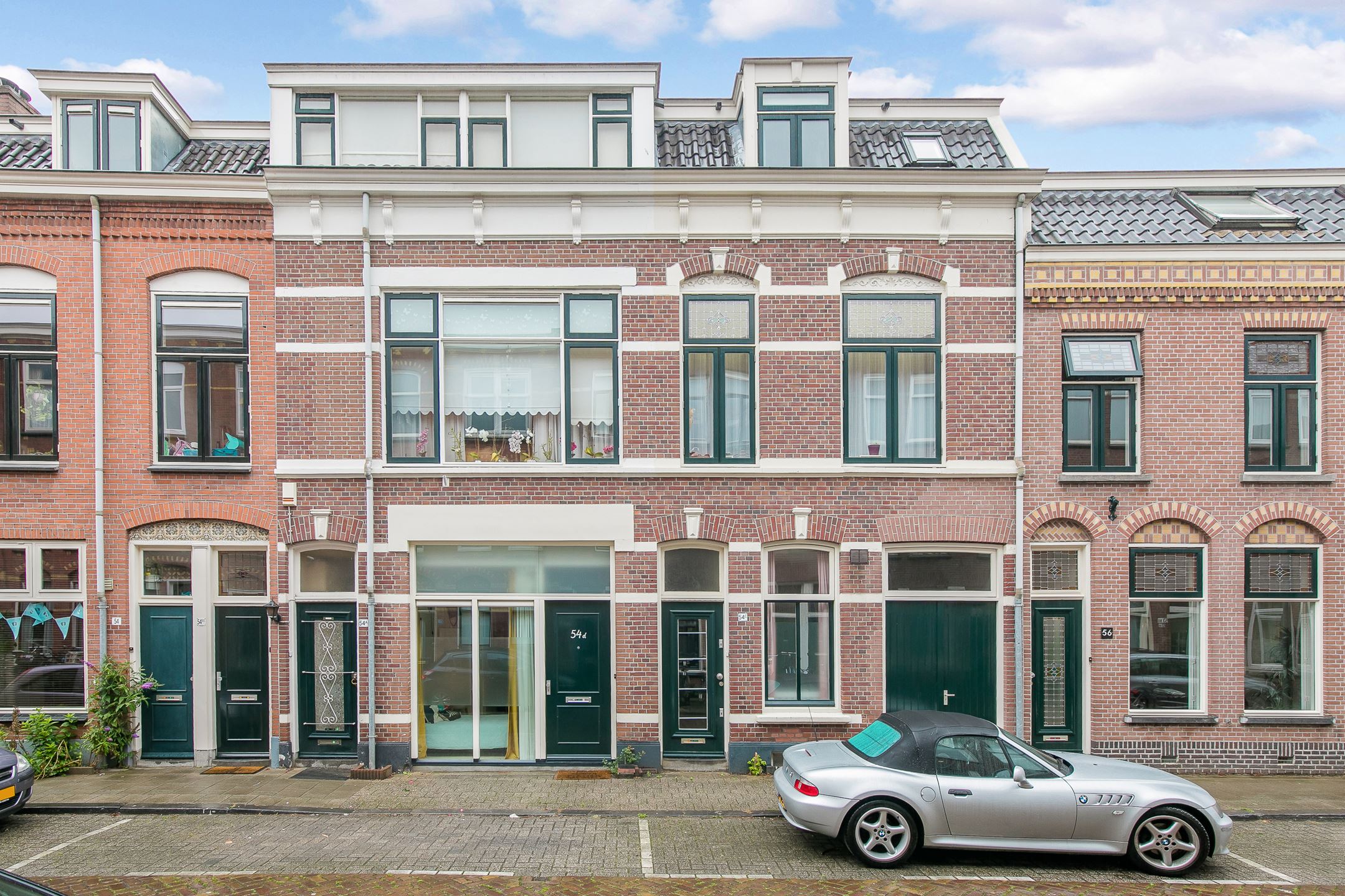 foto voorkant huis 1.jpg